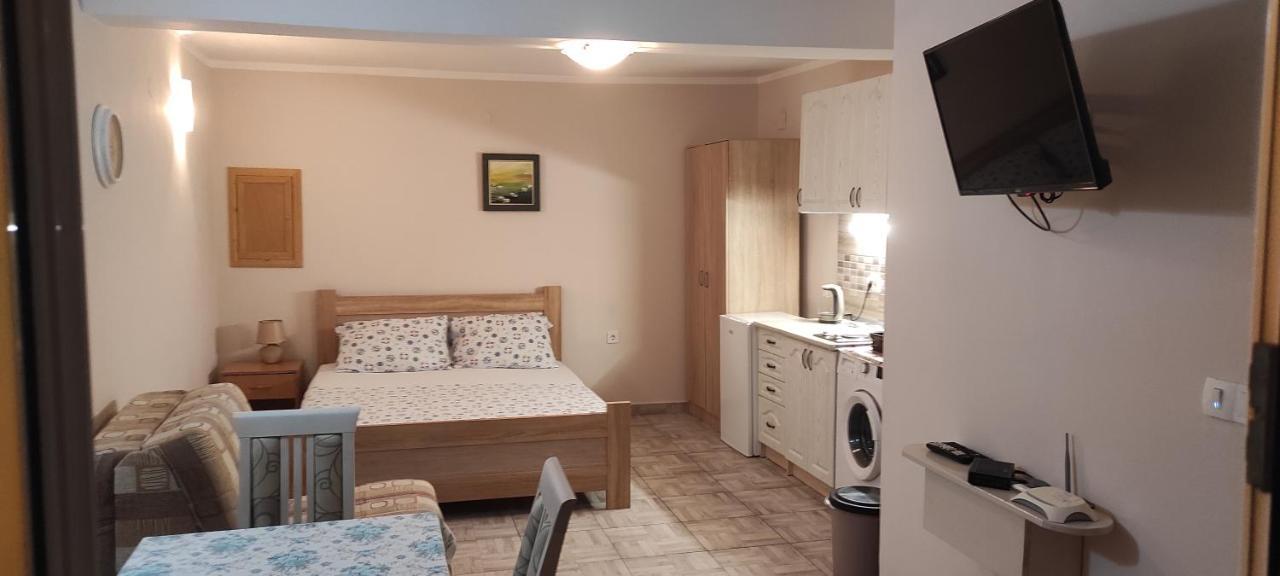 Apartman Pijavica Bijela Exteriér fotografie
